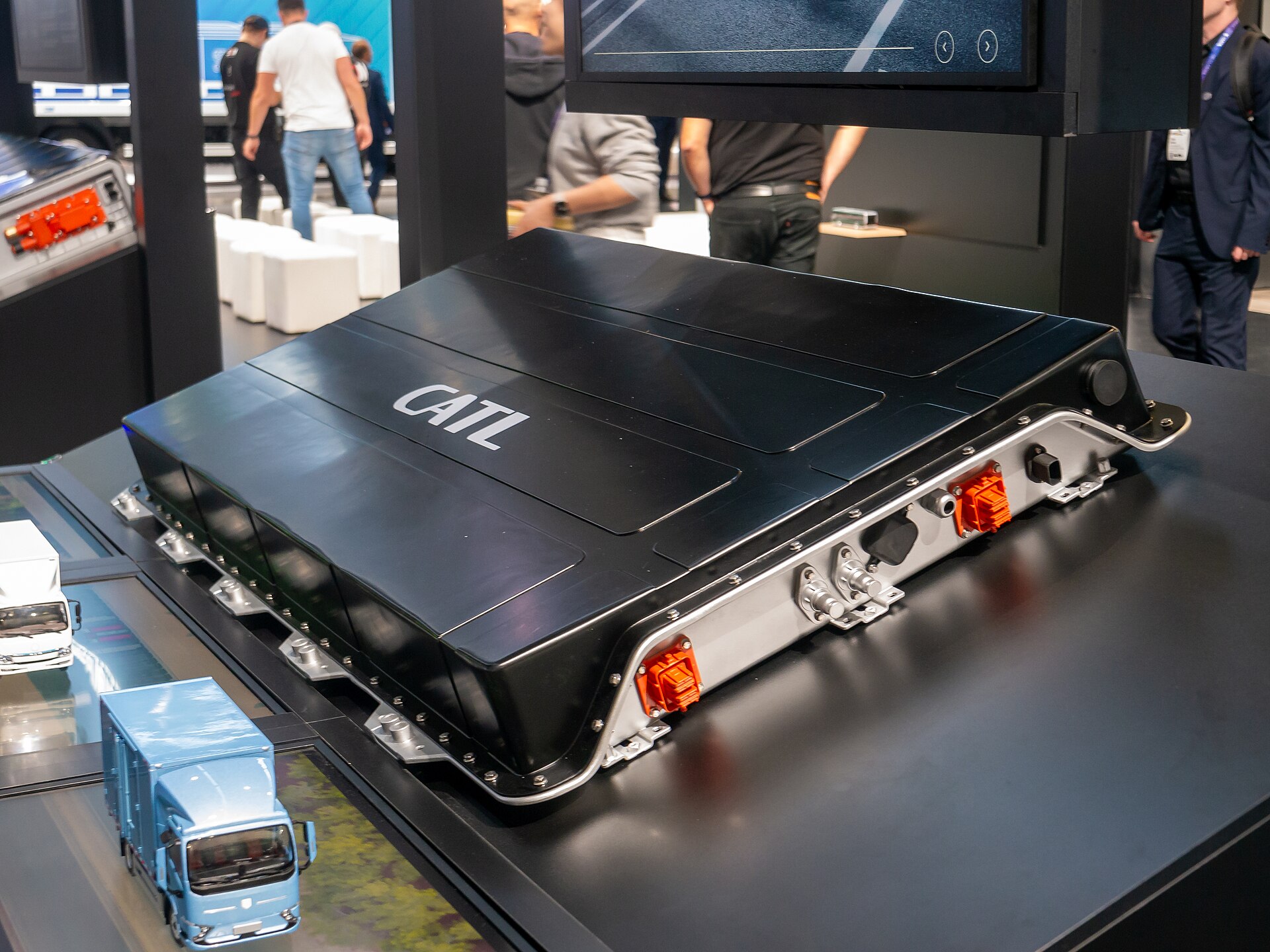 Paquete de baterías CATL para vehículos comerciales en el salón IAA 2024